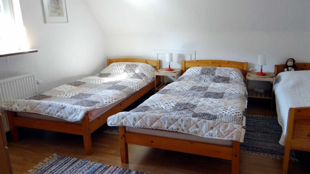 Ferienwohnung Mohr - Unterkunft Mit Dachterrasse Wallsbull Exterior photo